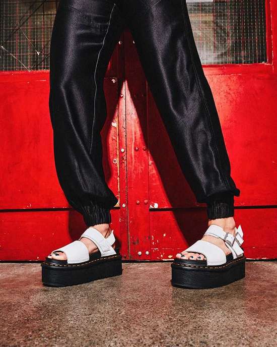 Sandalias Ligeras Dr. Martens Voss Quad Strap Mujer Blancos MX-23961